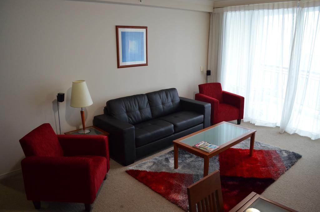 Appartement Great Escape at Chevron Renaissance à Gold Coast Extérieur photo